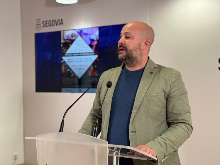 Jesús Garrido, durante la presentación del Festival./ AYUNTAMIENTO