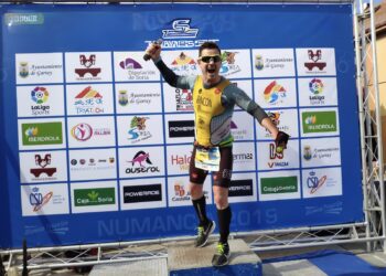 Javier Rincón, en el podio. / LUISJA