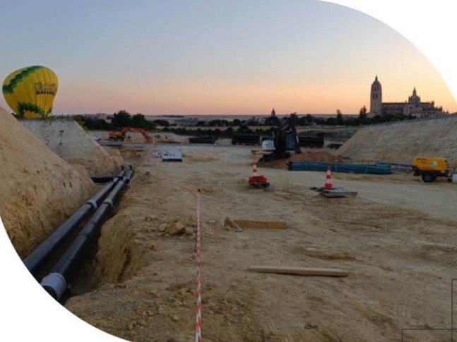 Tuberías de la red de calor en Segovia. / E.A,