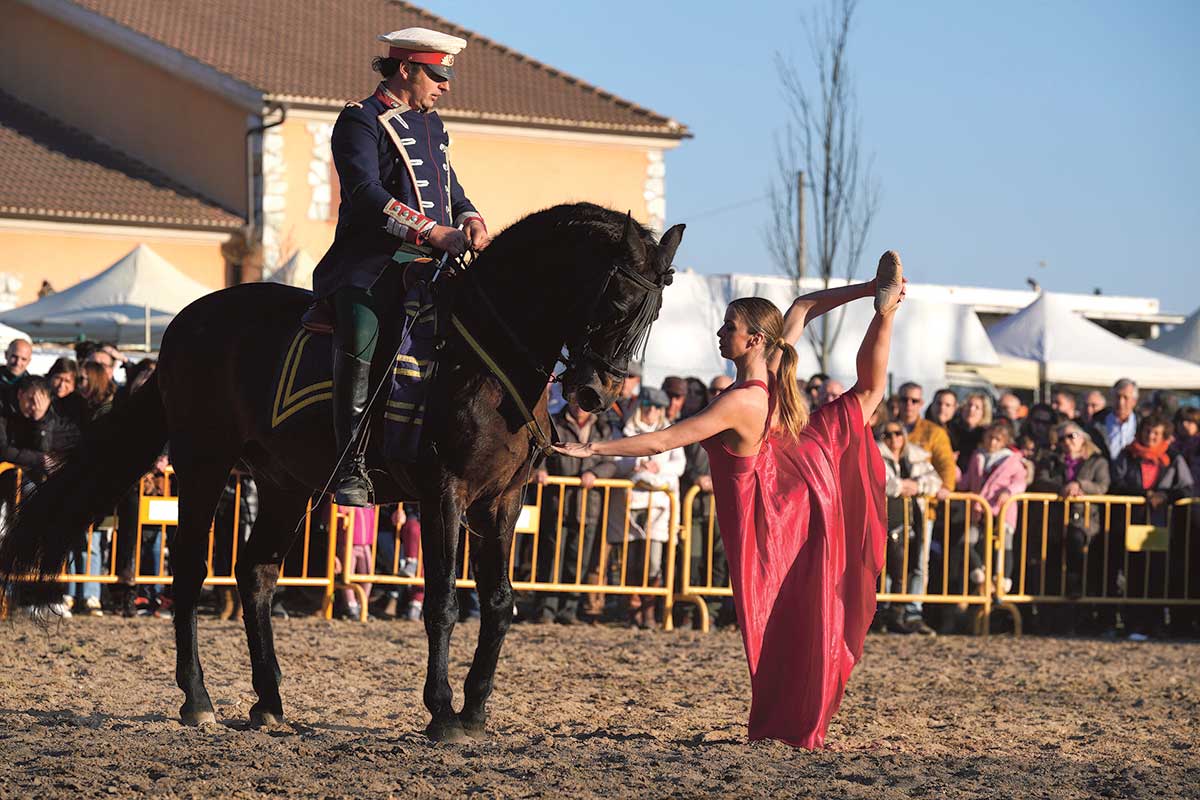 Fuentepelayo vuelve a convocar a profesionales y visitantes a la Feria de El Ángel 2 04032023 A7R5107web