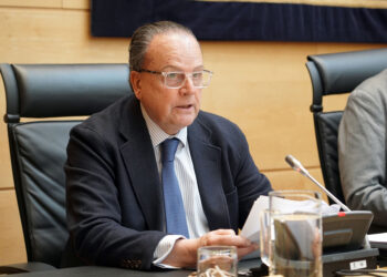 El Presidente del Consejo de Cuentas de Castilla y León presenta el Informe de Fiscalización de la contratación administrativa del ejercicio 2022. / Rubén Cacho