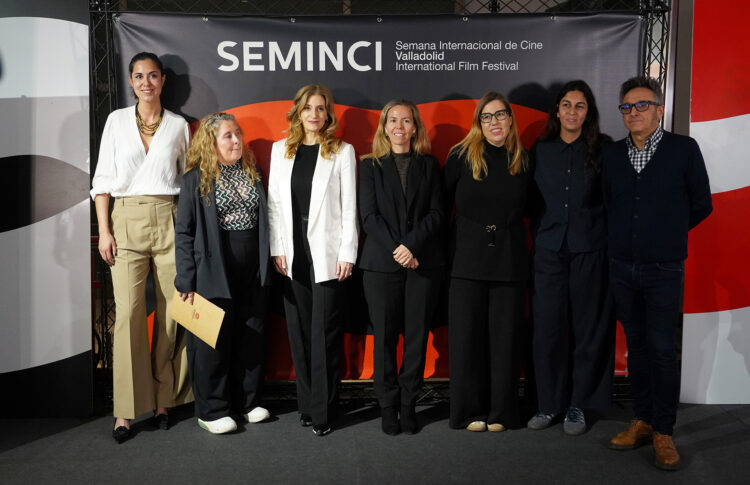 La Asociación de Mujeres Cineastas presenta su nueva delegación en el espacio Seminci de Valladolid. / Miriam Chacón