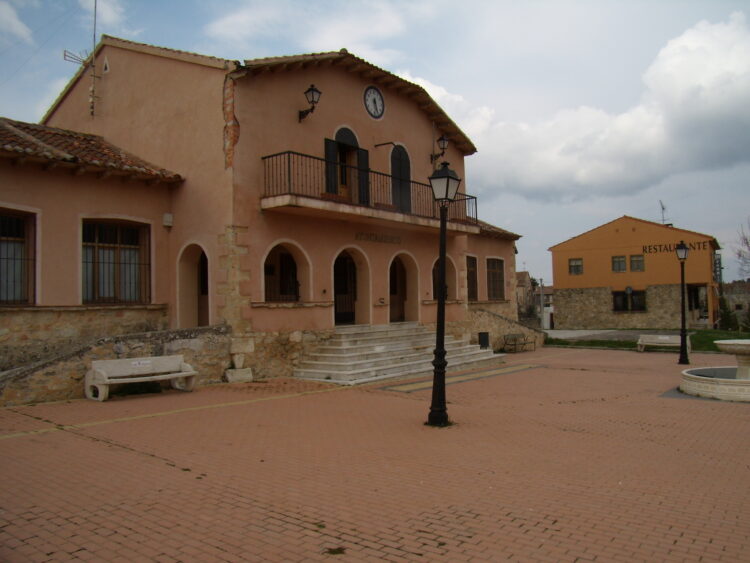 Casa Consistorial de Casla / E.A.