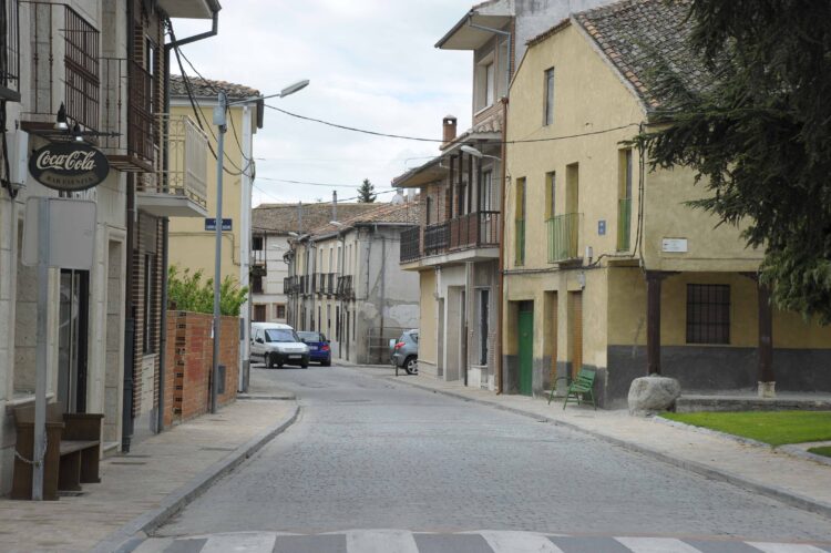 Cortes de tráfico en las travesías de Aldea Real y Aguilafuente por obras 1 Imagen de archivo. Vista de la localidad / E.A.