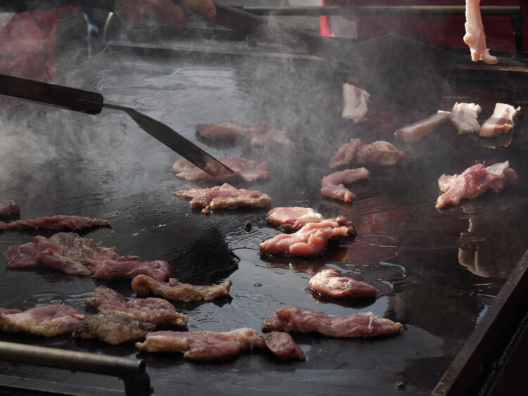 Fresno de Cantespino se prepara para la XII edición de la Fiesta Tradicional de la Matanza 1 Foto de archivo. Matanza popular / KAMARERO