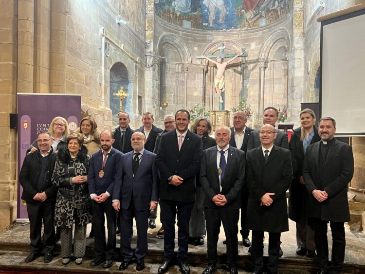 Momento del acto de hermanamiento en Benavente / JUNTA DE COFRADÍAS