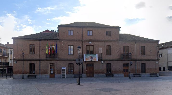 Nava de la Asunción celebra el Día del Libro con una búsqueda de ejemplares por todo el municipio 1 Ayuntamiento de Nava de la Asunción / E.A.