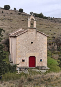 Ermita dedicada a la virgen de los Remedios, en Castroserna de Abajo.