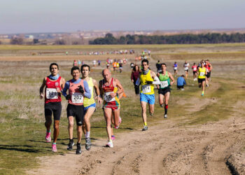 Carrera Pedestre de Cantimpalos. / MIGUEL ÁNGEL FERNÁNDEZ