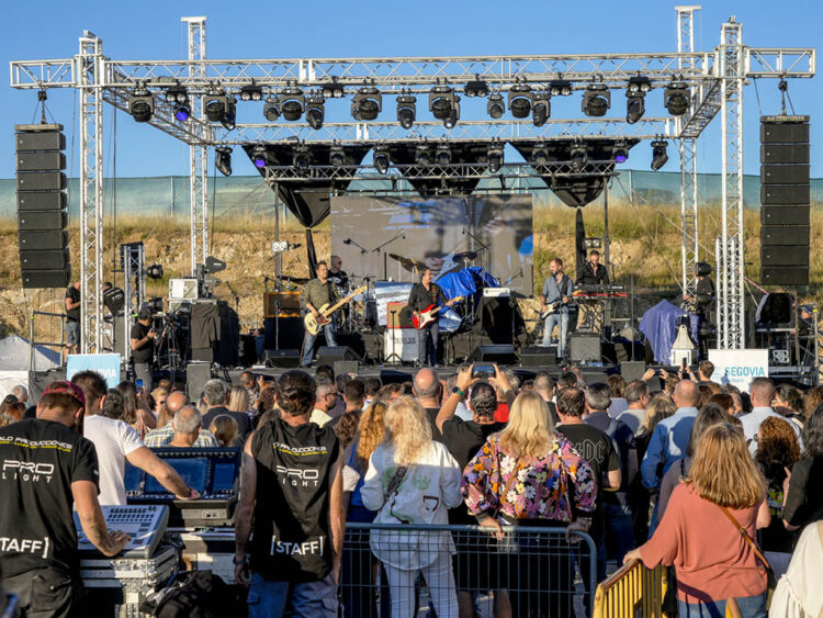 Los conciertos del CIDE contarán con un servicio especial de autobuses 1 Concierto de las pasadas Ferias y Fiestas de San Juan y San Pedro de Segovia, en el entorno del CIDE. / EL ADELANTADO
