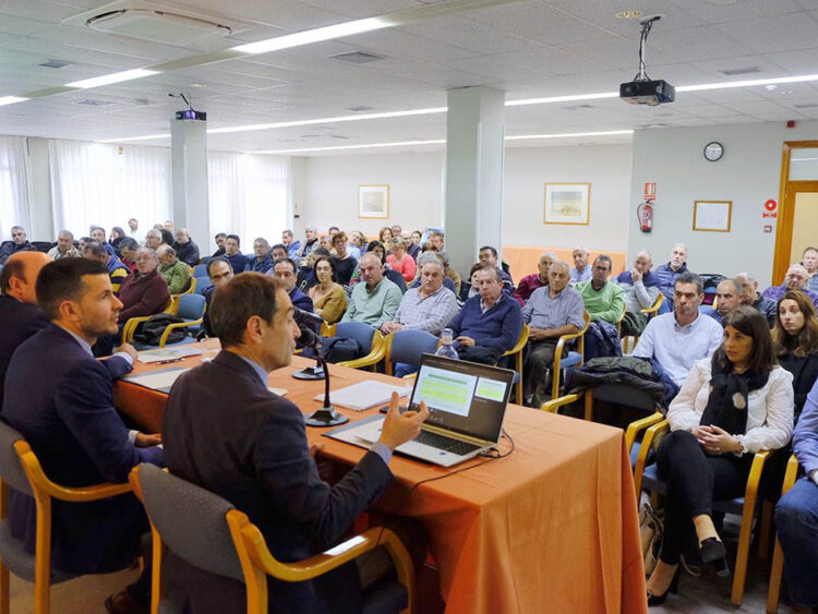 La reducción de controles y las normas medioambientales centran la jornada informativa sobre la PAC 1 Jornada informativa sobre la PAC en el Hotel Puerta de Segovia. / EL ADELANTADO