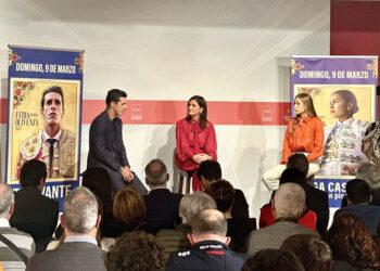 Alejandro Talavante, Noelia López y Olga Casado. / FIT