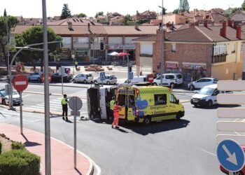 Sanitarios y Guardia Civil atienden un siniestro laboral - Imagen de archivo / Paula Quitral