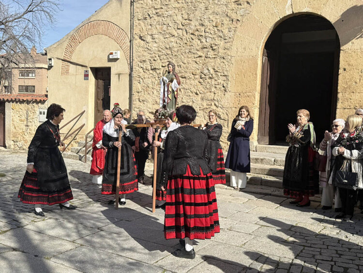 El barrio de Santo Tomás celebra Santa Águeda 1 Santa Agueda en Santo Tomas