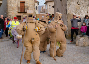 Celebración del Carnaval y la Fiesta de la Vaquilla en Arcones en ediciones anteriores / E.A.
