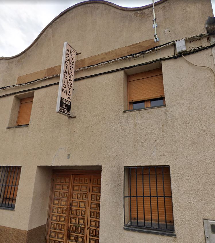 Vista de la Asociación Cultural y Deportiva Virgen del Castillo / E.A.