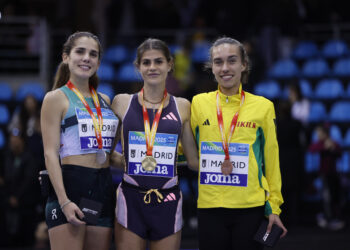 Águeda Marqués, Idaira Prieto y Marta García en el podio de los 3.000m./EFE