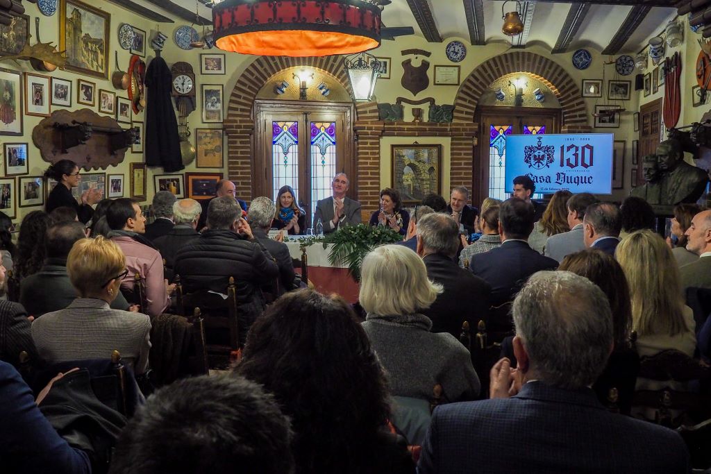 Rueda de prensa ofrecida en el salón Riaza / Héctor Criado