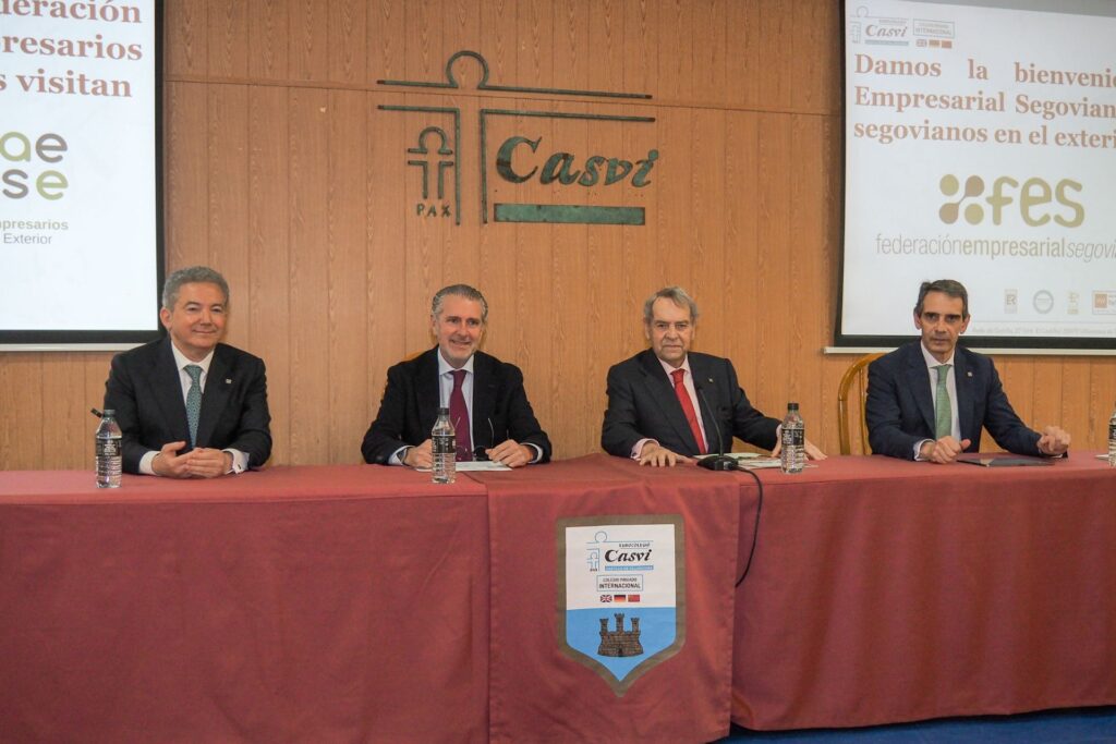 Empresarios segovianos se unen en una llamada al esfuerzo colectivo y la colaboración sectorial 2 image00023a