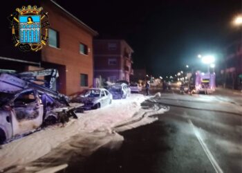 Vehículos incenddiados / BOMBEROS DE SEGOVIA