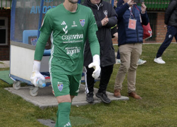 Pablo Carmona antes del encuentro frente al Osasuna ‘B’./JUAN MARTÍN-G.SEGOVIANA
