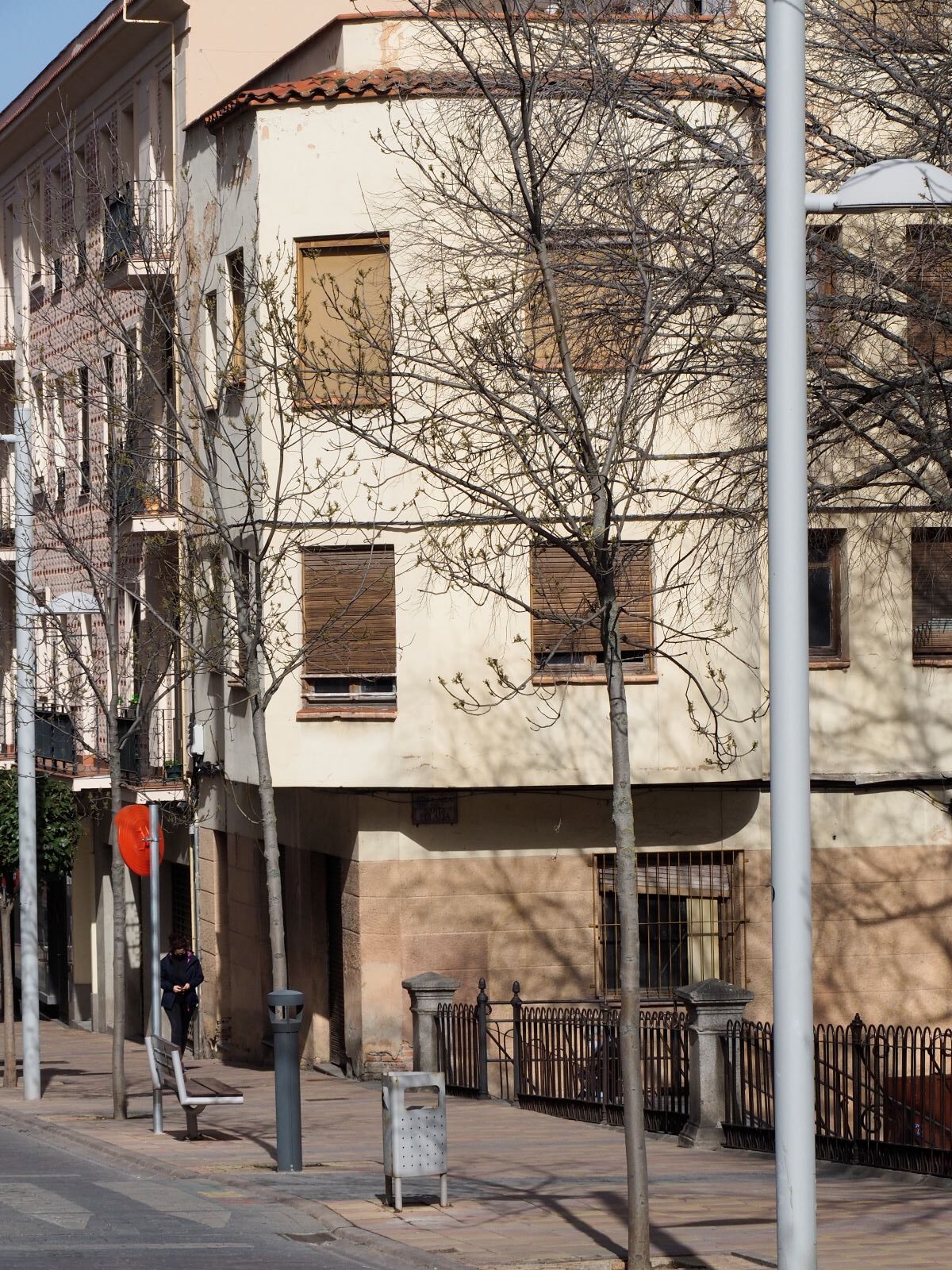 “El Colegio de Arquitectos no se olvida de Pagola y lamenta la falta de consenso para reconocer su figura” 2 Edificio de Pagola en la Calle Jose Zorrilla. Foto: Kamarero.