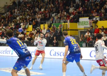 Adrián Nolasco,, durante el partido ante el Tubos Aranda./ AMADOR MARUGÁN
