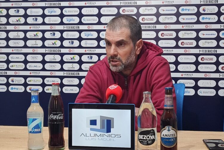 Ramsés, en la previa del encuentro frente al Athlétic B./ JUAN MARTÍN-G. SEGOVIANA