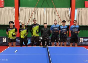 Los protagonistas del partido que jugó el Seghos en Torrelavega. / SEGHOS ETM