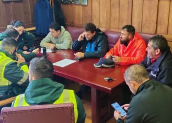 Reunión de coordinación entre la Guardia Civil, la policía local, Protección Civil, representantes del Ayuntamiento de El Espinar y personal municipal./ AYTO EL ESPINAR