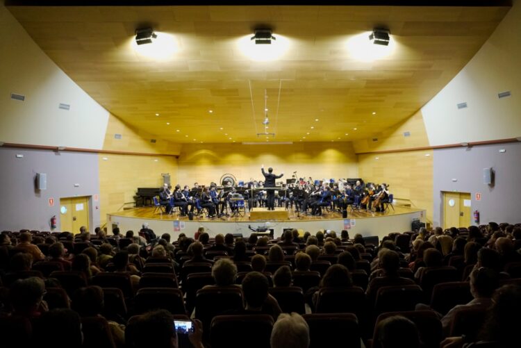 La Banda Sinfónica Tierra de Segovia ofrece su tradicional concierto de primavera 1 Concierto de primavera de la Banda Sinfónica Tierra de Segovia celebrado ayer en el Conservatorio. (FOTO: HÉCTOR CRIADO)