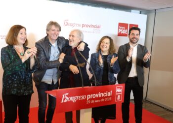 Carlos Martínez y Francina Armengol en el XV Congreso del PSOE en Zamora (FOTO: JL LEAL)