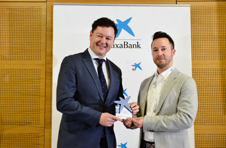 La empresa galardonada se dedica a la automatización de drones.