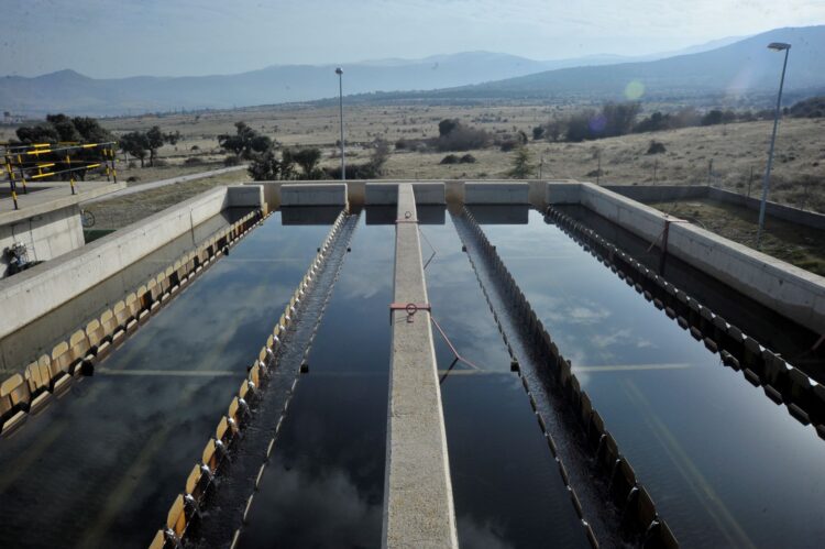 Alrededor de 17.000 vecinos afectados por la turbiedad en las aguas de Rancho del Feo 1 Las aguas de la estación de Rancho del Feo superaron los niveles de turbiedad tras las fuertes riadas del pasado fin de semana. /KAMARERO