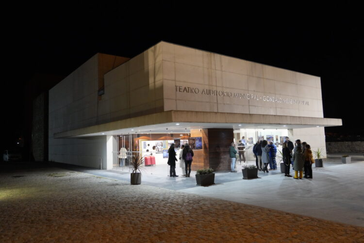 El Auditorio de El Espinar se viste de primavera con su nueva programación 1 Auditorio Gonzalo Menéndez Pidal / E.A.