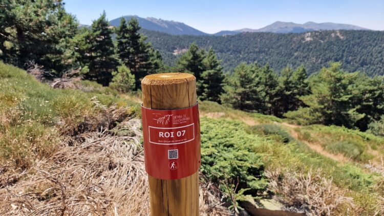 El MITECO organiza rutas en primavera por la vertiente segoviana del Parque Nacional de Guadarrama 1 Foto de archivo. Ruta por la Sierra de Guadarrama / E.A.