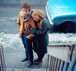 El músico junto su pareja por entonces, la artista Suze Rotolo, en la sesión de fotos para el disco The Freewheelin’.
