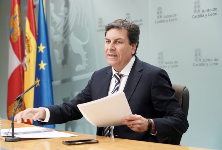 El consejero de Economía valora positivamente el Plan de Fomento en Segovia 1 El portavoz de la Junta Carlos Fernández Carriedo. / RUBÉN CACHO -ICAL