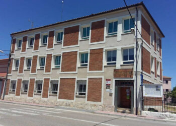 Centro Cultural ‘Los Pinares’ / AYUNTAMIENTO DE NAVA DE LA ASUNCIÓN