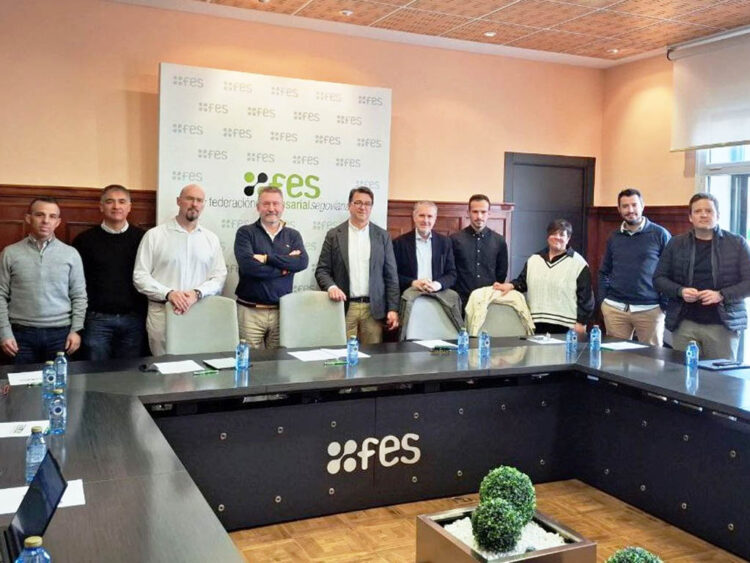 La FES crea la Comisión de Innovación e Inteligencia Artificial para impulsar el desarrollo de la provincia 1 Comisión de Innovación e Inteligencia Artificial de la FES. / FES