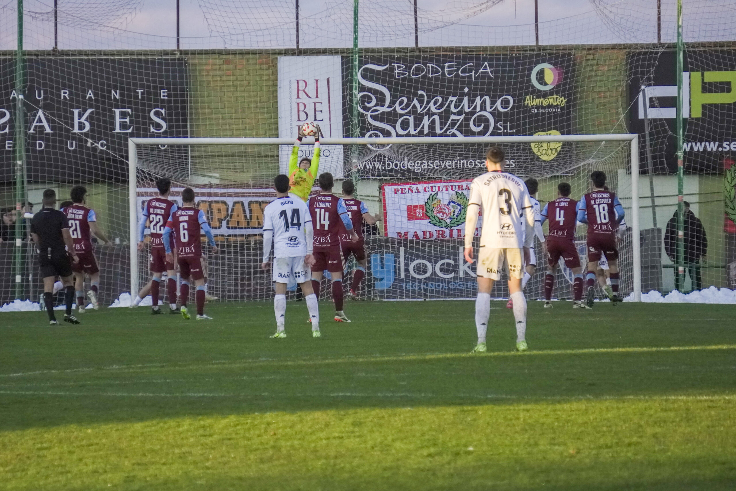 La Segoviana roza un nuevo milagro 3 Futbol Segoviana vs CyD Leonesa Hector Criado 7 scaled