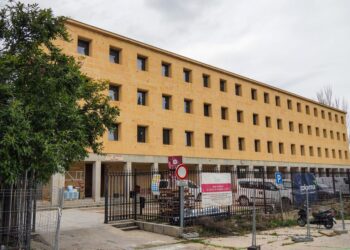 Exterior del edificio Santiago Hidalgo, futura sede de la Facultad de Enfermería. / Héctor Criado
