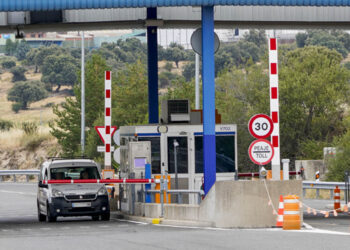 Peaje en la AP-6, en San Rafael. / EL ADELANTADO