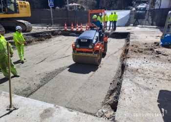 Imágenes de los trabajos realizados esta mañana para la reparación / Ministerio de Transportes