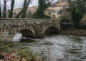 Paso del río Eresma por San Marcos. / HÉCTOR CRIADO