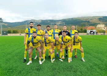 Equipo titular del Real Sitio en su partido frente al Cuéllar durante la presente temporada./CD. CUÉLLAR