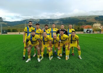 Equipo titular del Real Sitio en su partido frente al Cuéllar durante la presente temporada./CD. CUÉLLAR