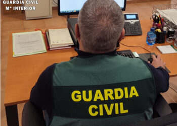 La Guardia Civil detiene a dos personas presuntas autoras de 23 robos en viviendas cometidos el pasado verano en localidades de la provincia / GUARDIA CIVIL