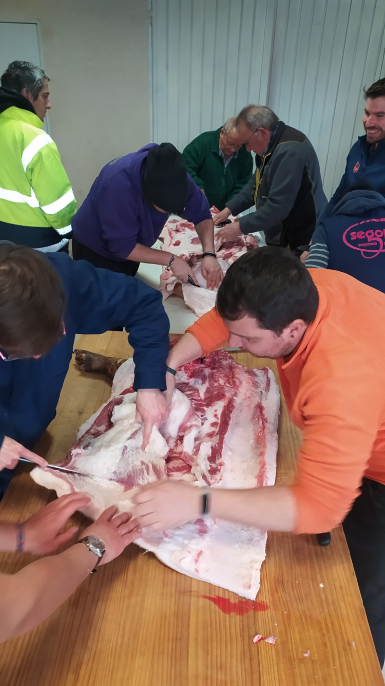 XI Matanza Popular a la antigua usanza en Tabanera la Luenga / E.A.