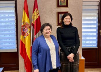 La alcaldesa y la delegada durante la reunión./JUNTA DE CASTILLA Y LEÓN